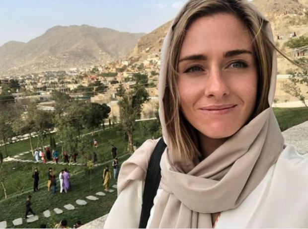 美女记者滞留阿富汗 怀孕只能求助塔利班