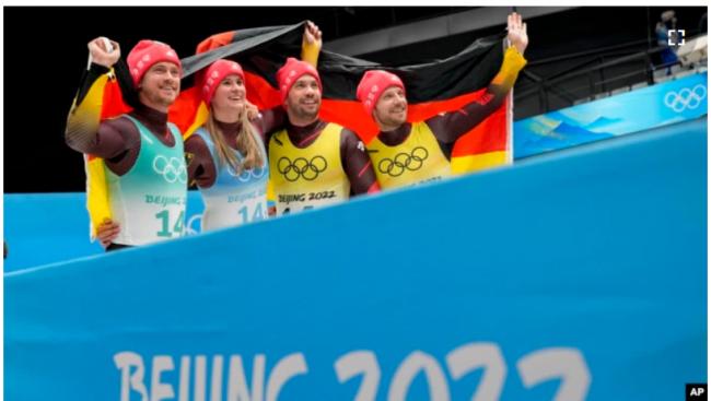 冬奥落幕 金牌运动员回到自由世界后谴责北京