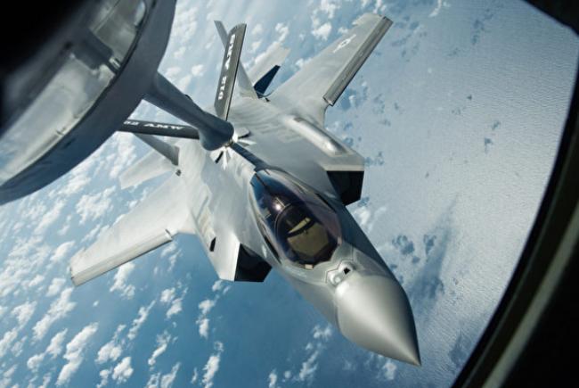 中共增产歼-20 仍难以在太平洋和美F-35抗衡