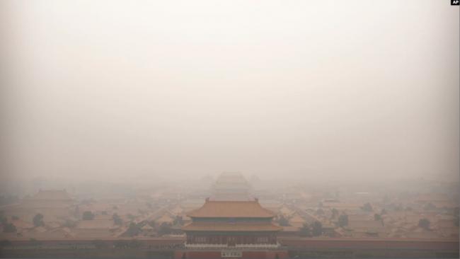 中国雾霾伤害远超病毒