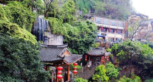 中国最适合穷游的三座城市 很多景区还免费开放