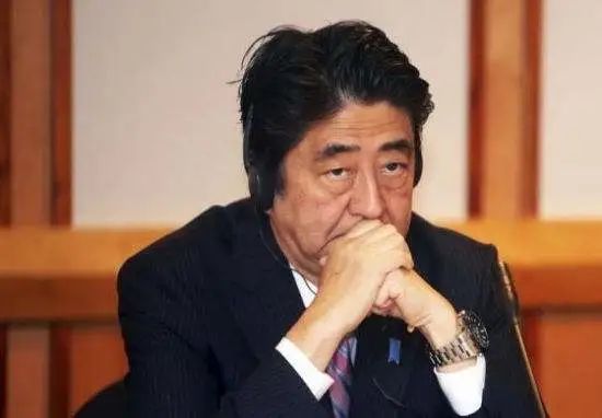 自民党“哀兵”大胜，日本修宪仍欠“东风”