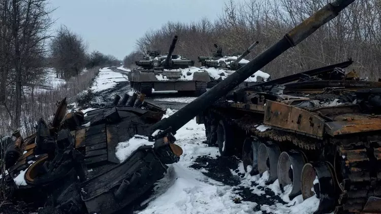 已损失三分之一坦克五万士兵，俄军在乌克兰遇重挫