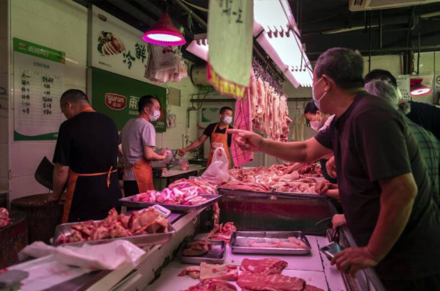 猪肉价格狂飙超20％ 中国7月CPI达2年最高