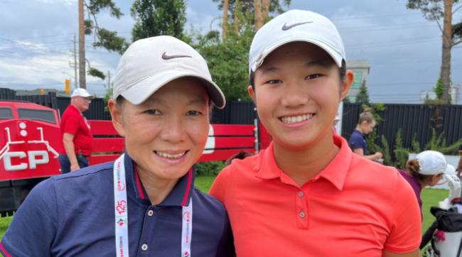 加12岁华裔高尔夫“天才少女”母亲讲述栽培之路
