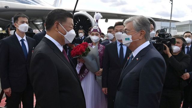 习近平抵达哈萨克斯坦新冠疫情以来的首次外访有何意义- BBC News 中文