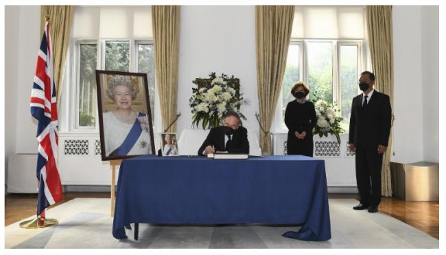 王岐山出席英女王葬礼 中国的用意很清晰