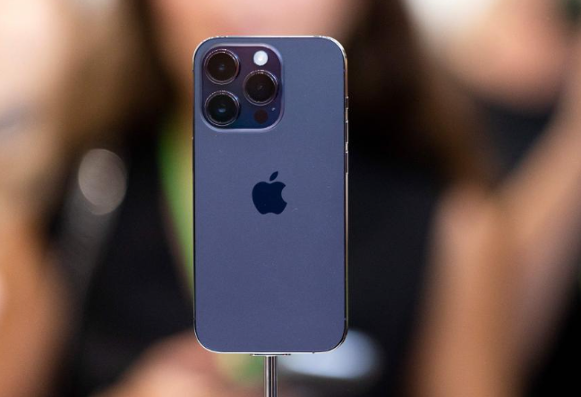 苹果确认iPhone14Pro镜头灾情 将发更新修复