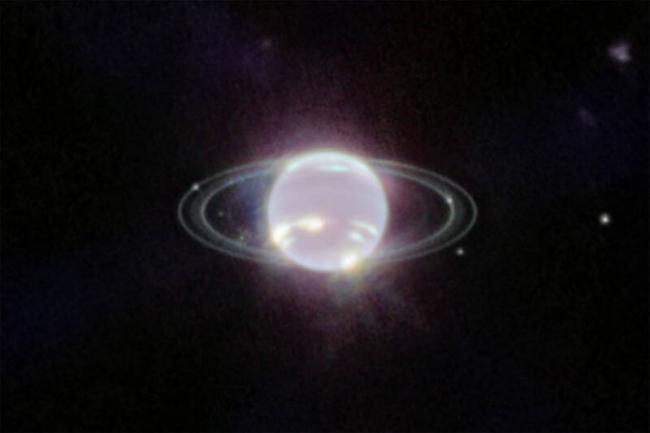 海王星绝美光环！韦伯捕捉到数十年来最清晰影像