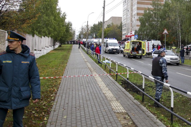 13死21伤！俄发生规模校园枪击案 凶嫌有一符号