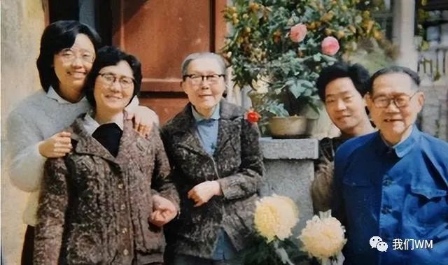 张爱玲的姑姑痴恋55年，78岁嫁给初恋