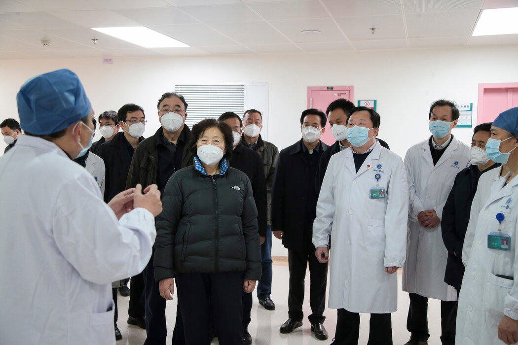 2020年疫情期间，孙春兰在武汉协和医院总部。
