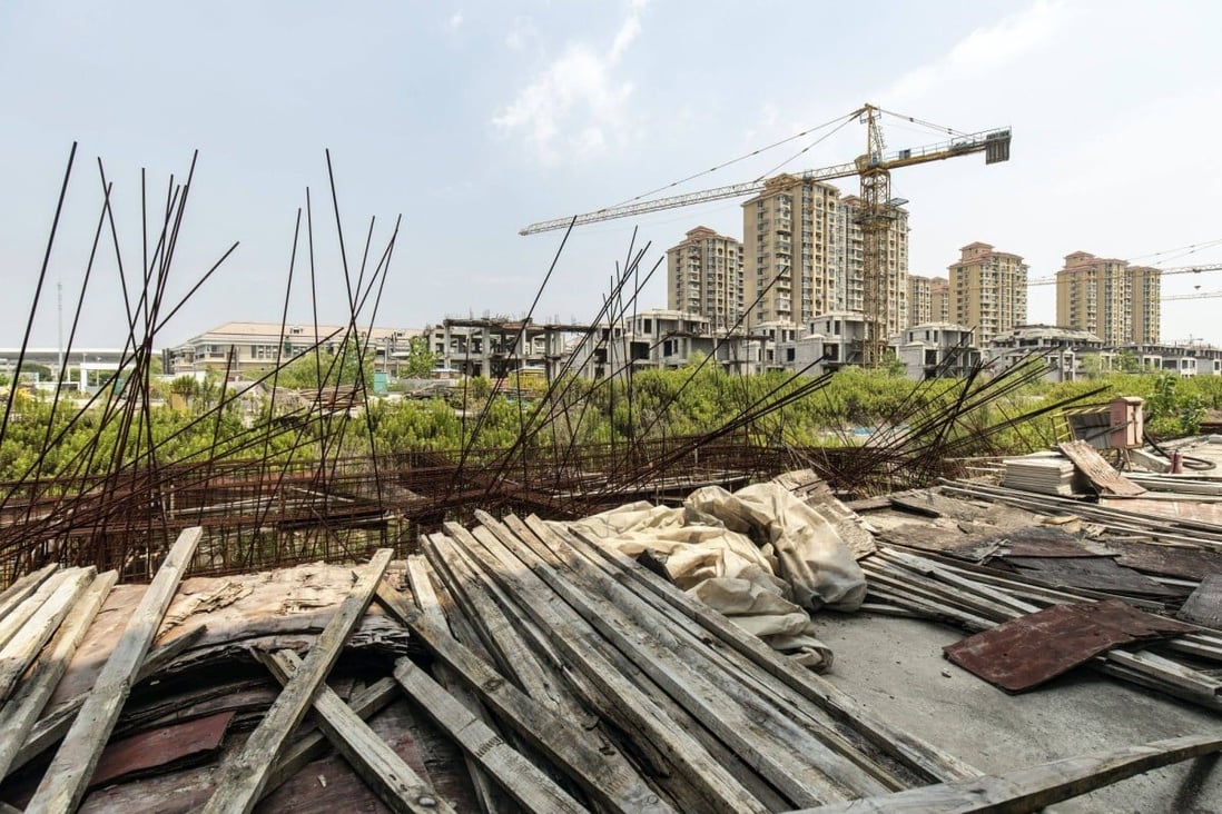 Residential buildings under construction at Tahoe Group Cos Cathay Courtyard development in Shanghai on July 27. Prospects for Tier 1 cities have improved, while lower tier cities continue to struggle. Photo: Bloomberg