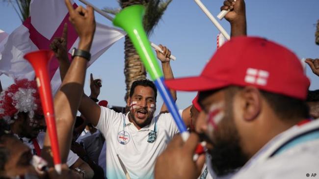 事实核查：卡塔尔收买世界杯球迷发“五毛帖”？