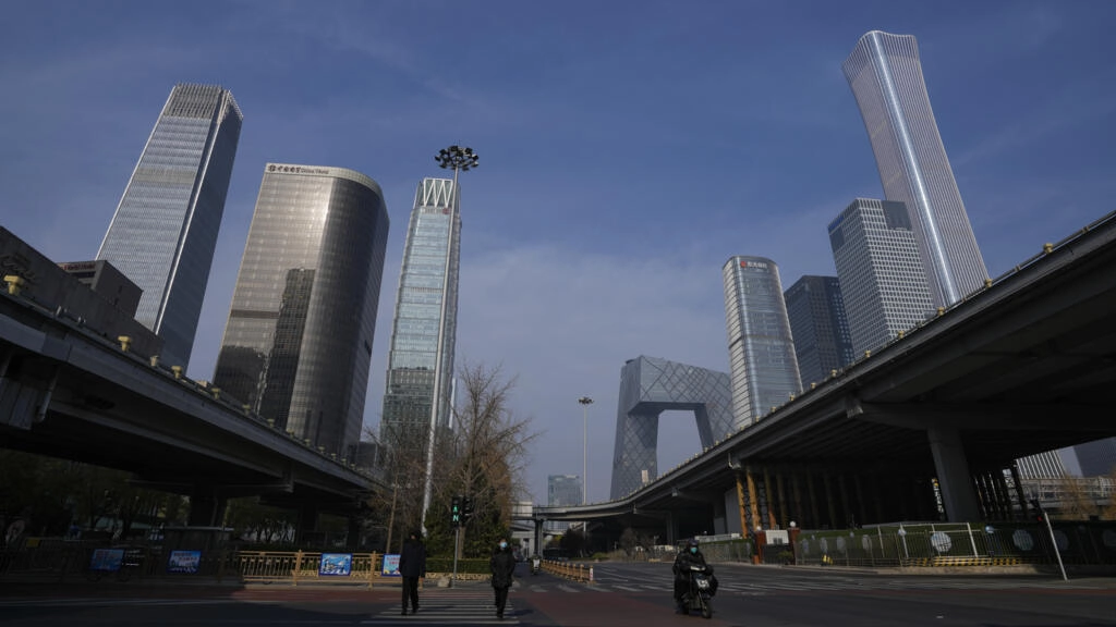 天安门“肃杀”照片全球疯传，北京再次陷入死寂