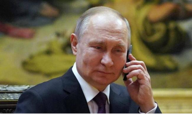 普京给乌克兰占领区8岁女孩打电话，问这个问题