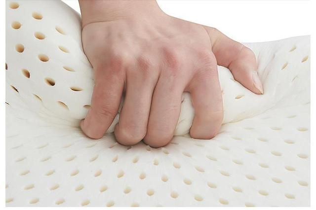 乳胶枕含有毒物质会引发癌症 可信吗？