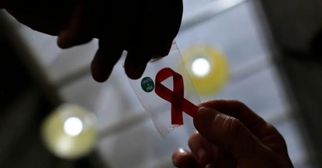 喜报！连续三名HIV患者被治愈，人类医学里程碑
