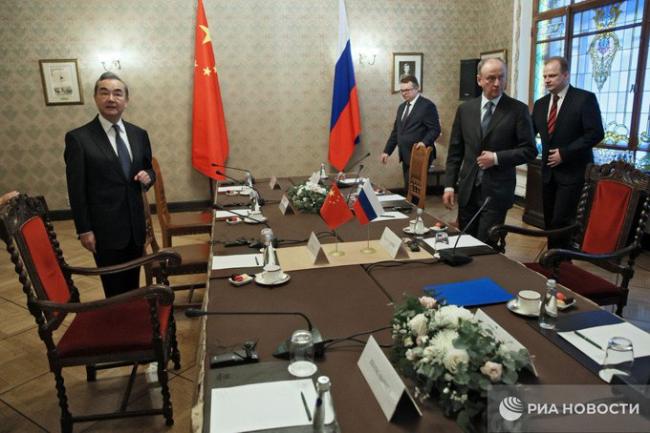 外媒敏锐发现，中国与俄高层交往时的称谓都变了