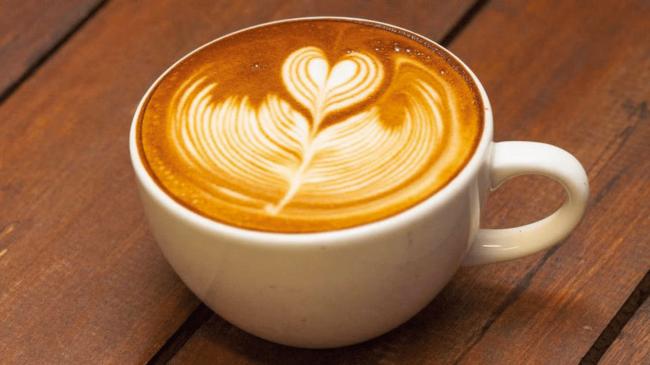 空腹喝咖啡会损害肠道健康吗？