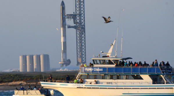SpaceX星舰在空中爆炸　为何大家都叫试射成功？