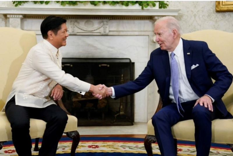 菲律賓新任總統馬可仕上任後積極強化美菲軍事合作，將對中國就台海問題造成壓力。   圖：翻攝自騰訊新聞/東方點兵