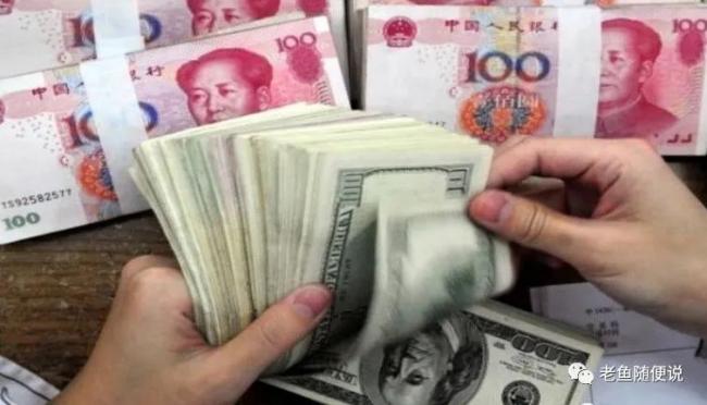 中国为啥突然增持美债？