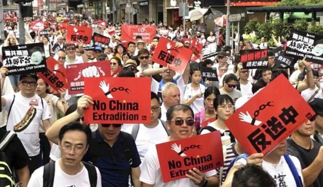 英国要求废除香港国安法 被批“在作梦”