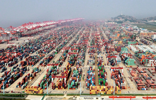 供应链转移 美进口中国商品跌至10年新低