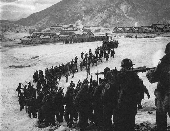 韩战停战70周年：照片中的冲突、离散与伤痛