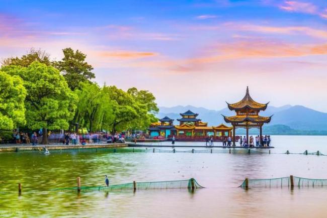 中国游客最多12大景区榜单出炉 节假日人山人海