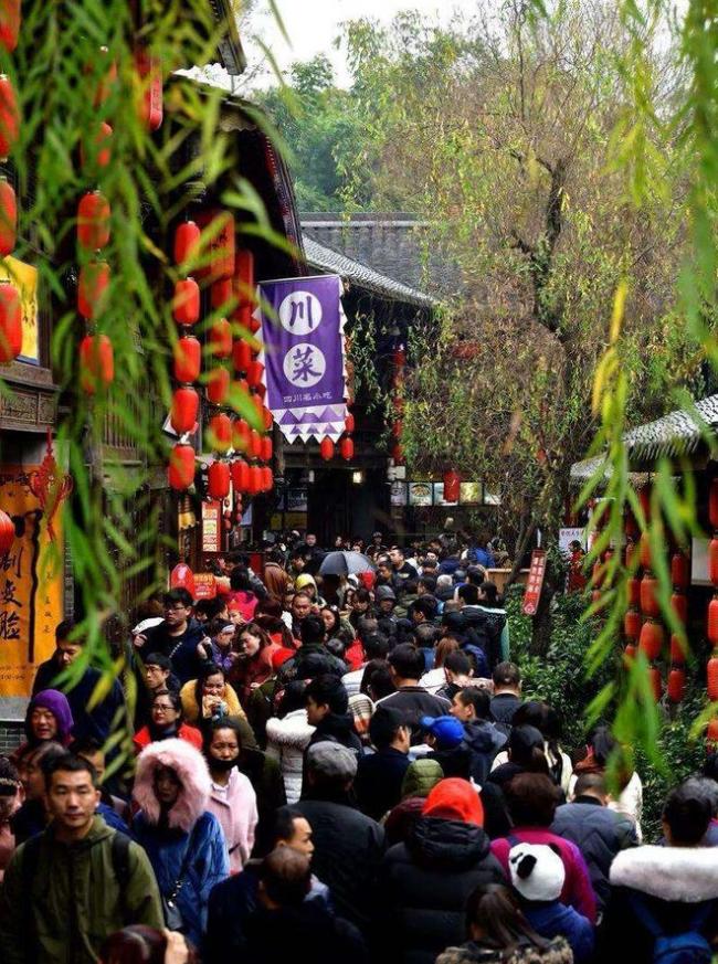 中国游客最多12大景区榜单出炉 节假日人山人海
