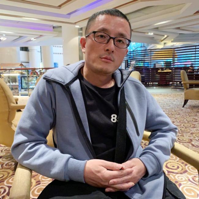 逃出生天：中国公民记者抵加 ” 判刑4年遭虐待