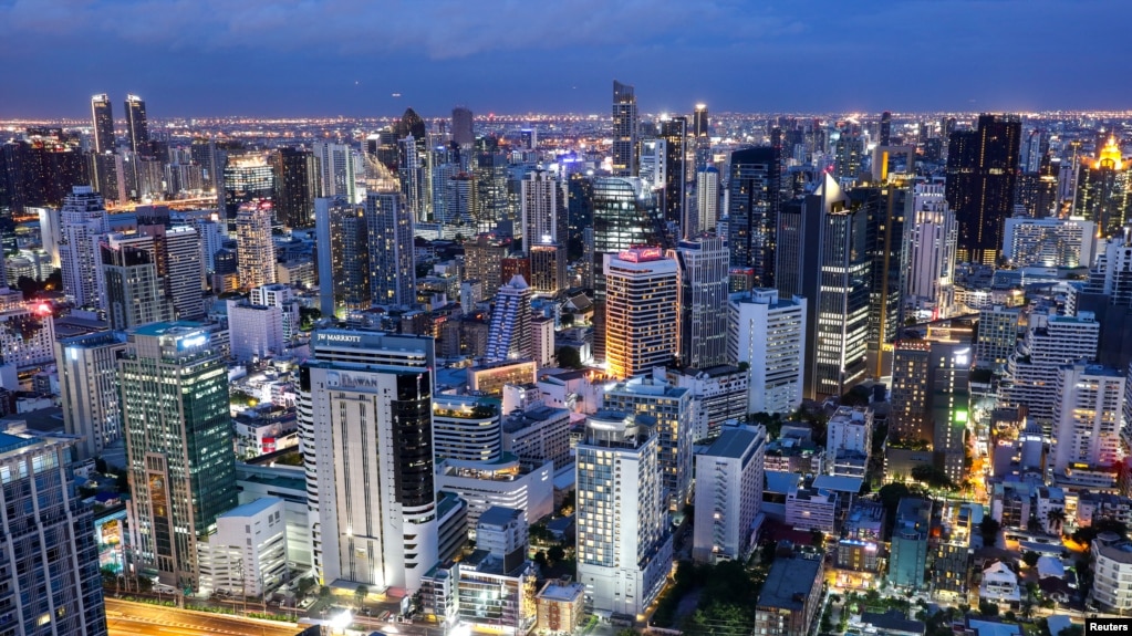 资料照片：泰国曼谷的高楼大厦。（2023年7月3日）
