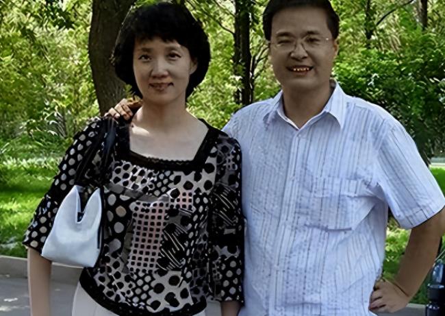 嫁给湖南省委书记张春贤的央视主持人李修平