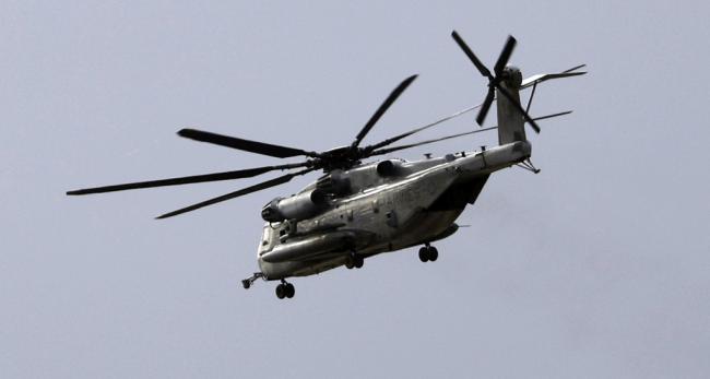 6年后重现 美军“超级种马”直升机坠毁5人殉职