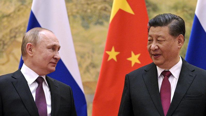 中国驻俄罗斯大使张汉晖10日透露，俄罗斯总统普亭今年将出访中国，企以强化中俄阵线对抗西方势力。（取材自X）