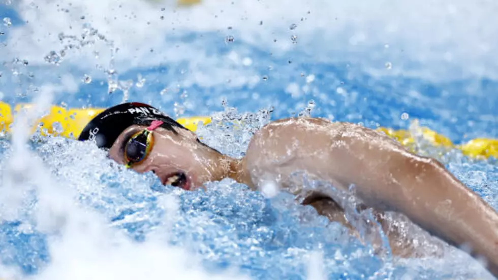 19岁中国游泳小将打破世界纪录 中国世锦赛夺冠