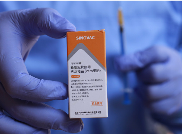 中国新冠疫苗疑致“白血病”受害者拟两会赴京