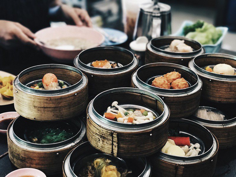 中国网友日前至香港餐厅用餐，看不懂菜单上的用词。 示意图/pixabay