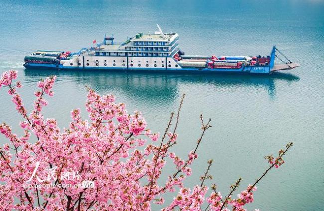 湖北宜昌：春到三峡
