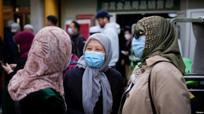 中国官员掌掴穆斯林妇女引起国际关注