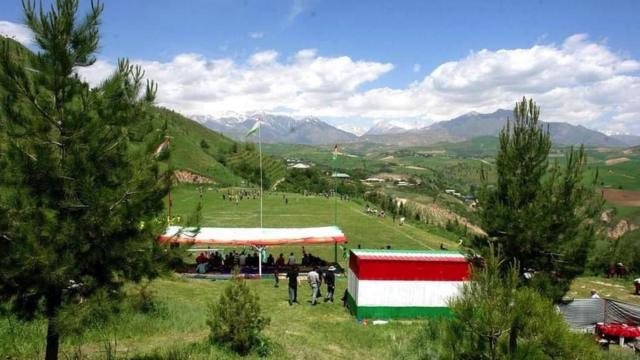 BBC探访塔吉克农村 这里是其中一名嫌犯的家乡