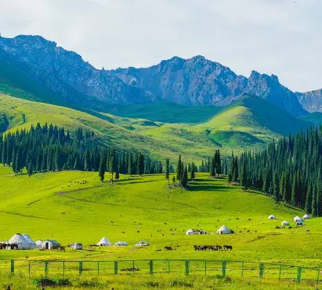 天山南北：新疆风光图集