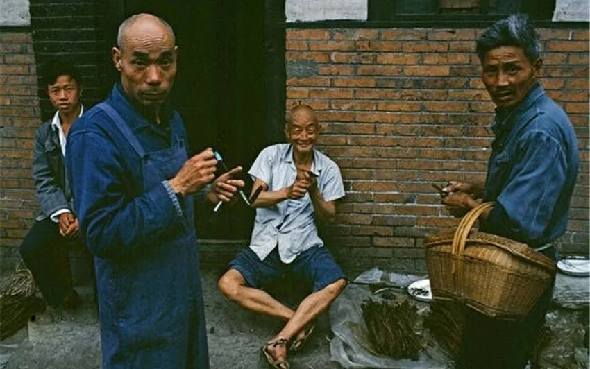 70年代末期中國人的生活照，父輩的回憶