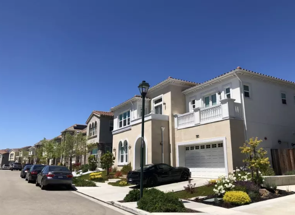 东湾山上房子保费1万元…加州房屋保险费大涨