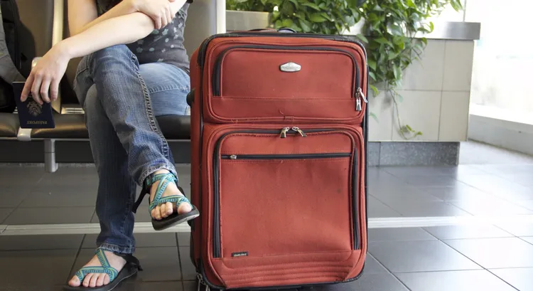 資深空姐曝布面行李箱和2輪行李箱較耐用。翻攝Pixabay
