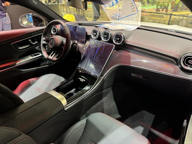 粤港澳车展:梅赛德斯-AMG CLE 53上市 粤港澳车展:梅赛德斯-AMG CLE 53上市