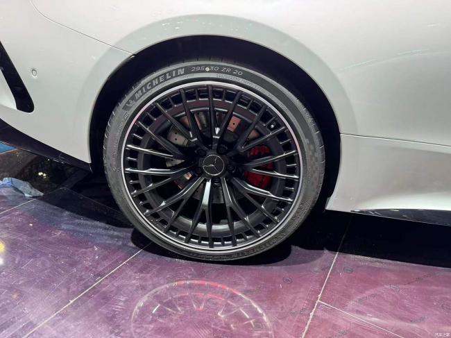粤港澳车展:梅赛德斯-AMG CLE 53上市 粤港澳车展:梅赛德斯-AMG CLE 53上市