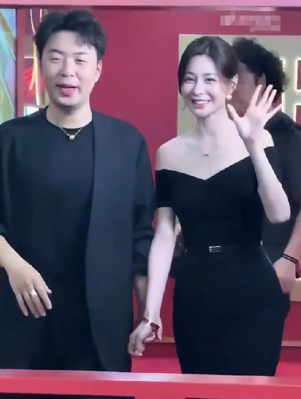 36岁杜海涛又瘦了 看了他的资产才知道他的低调 36岁杜海涛又瘦了 看了他的资产才知道他的低调